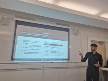 Ilan presenting at the Undergraduate Research Forum at QMUL (25-10-2024).